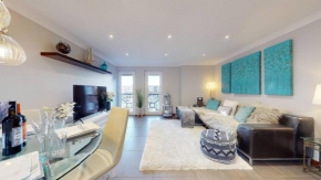 Swansea Marina Apartment - Water View - Sleeps 5